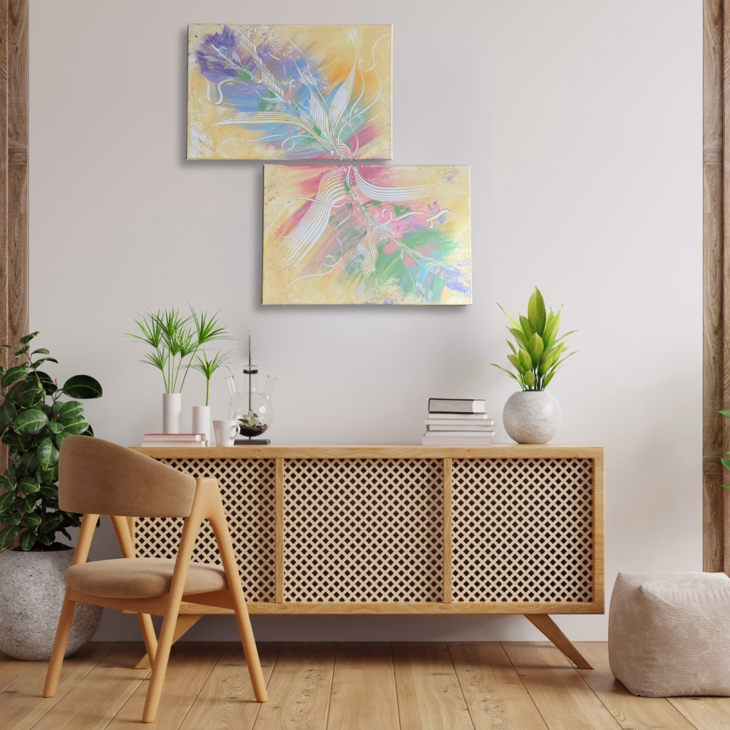 Online Kunstgalerie: Handgemaltes zweiteiliges Acrylgemälde (Diptychon) der abstrakten Künstlerin Janiscolorart in den zarten Pastelltönen Gelb, Hellblau und Pink als Wandgestaltung über einem hellen Holz-Sideboard. 